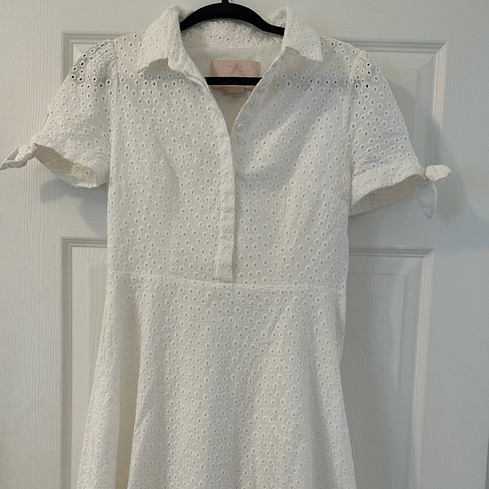 Gal Meets Glam - Judith